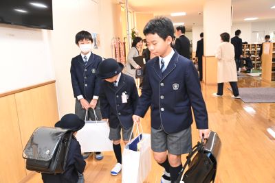 都市大付属小 先生ブログ: 式典（入学・卒業・始終業・周年行事